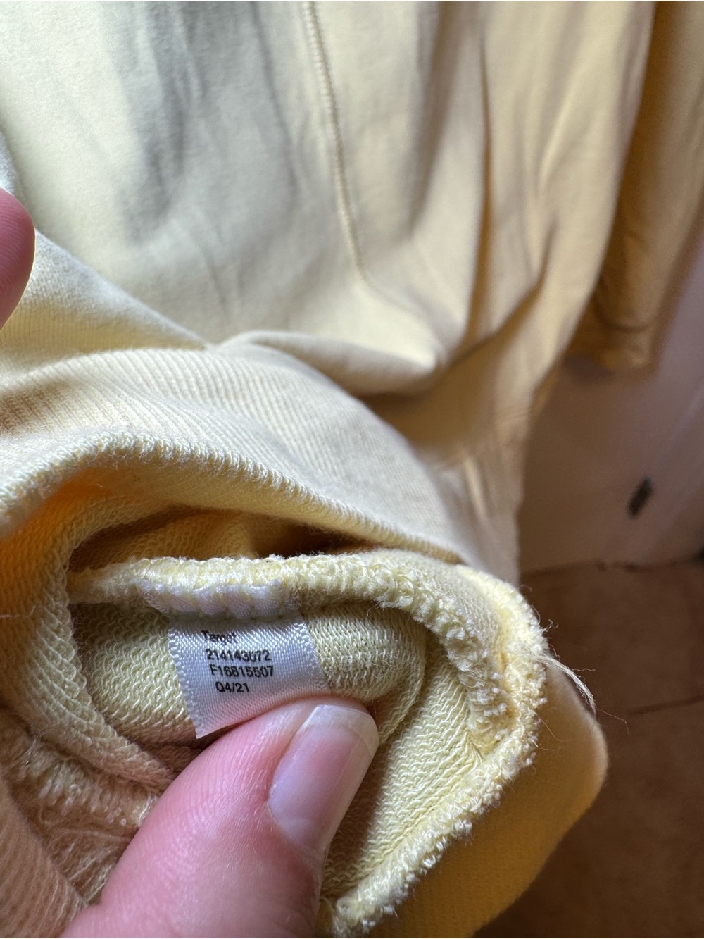 all in motion Light Yellow Crewneck Sweatshirt With Pockets - Picture 8 of 13